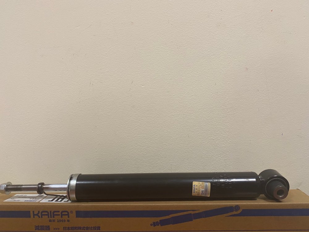 Амортизатор задний KAIFA TO3372X
