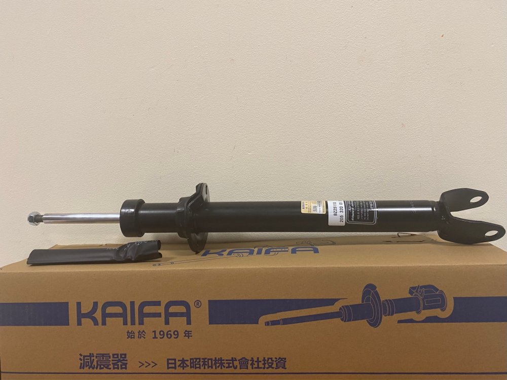 Амортизатор передний KAIFA BZ2511X