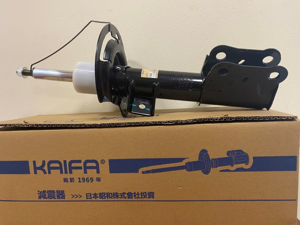 Амортизатор передний правый KAIFA FO4951R