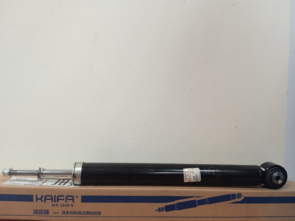 Амортизатор задний KAIFA TO3752X